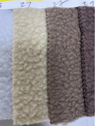 DG-LXF 精品羊羔絨  克重：380g/m²  幅寬：160CM 成份：100%Polyester   細節-11